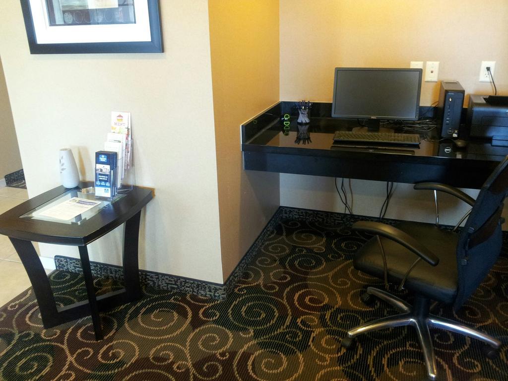 Cobblestone Inn&Suites - Hartington Extérieur photo
